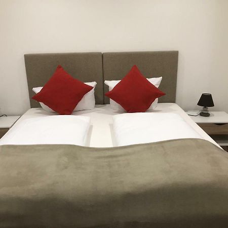 Ferienwohnung An Der Alten Weed Bad Windsheim Exteriör bild