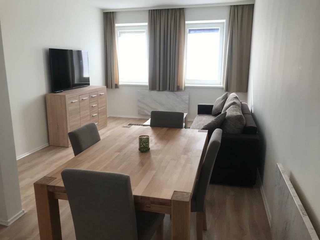 Ferienwohnung An Der Alten Weed Bad Windsheim Exteriör bild
